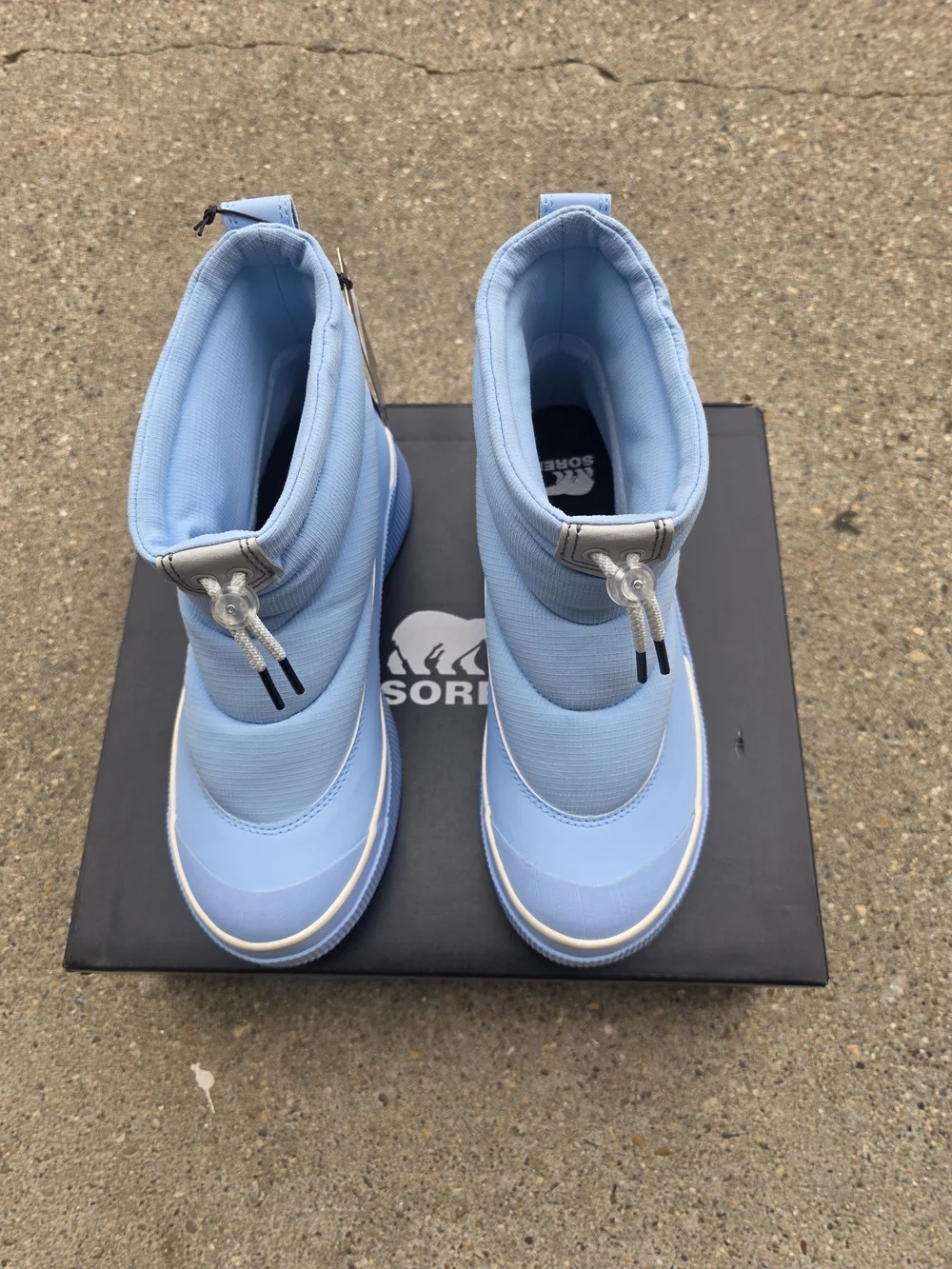 Sorel Women's Light Blue Cozy Winter Boots Size 8